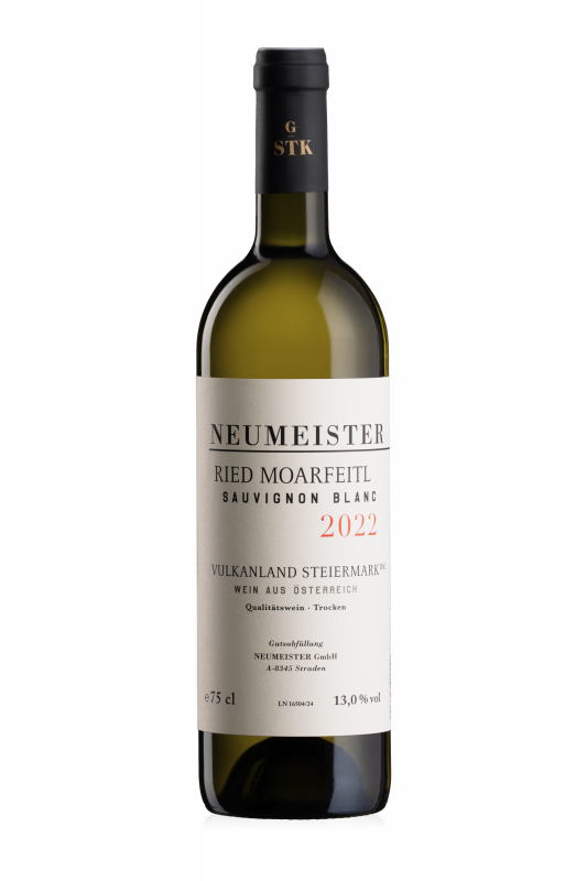 Flasche Sauvignon Blanc vom Ried Moarfeitl des Weinguts Neumeister