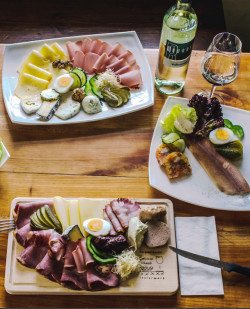 Foto Brunner Brot und Wein am Kleegraben