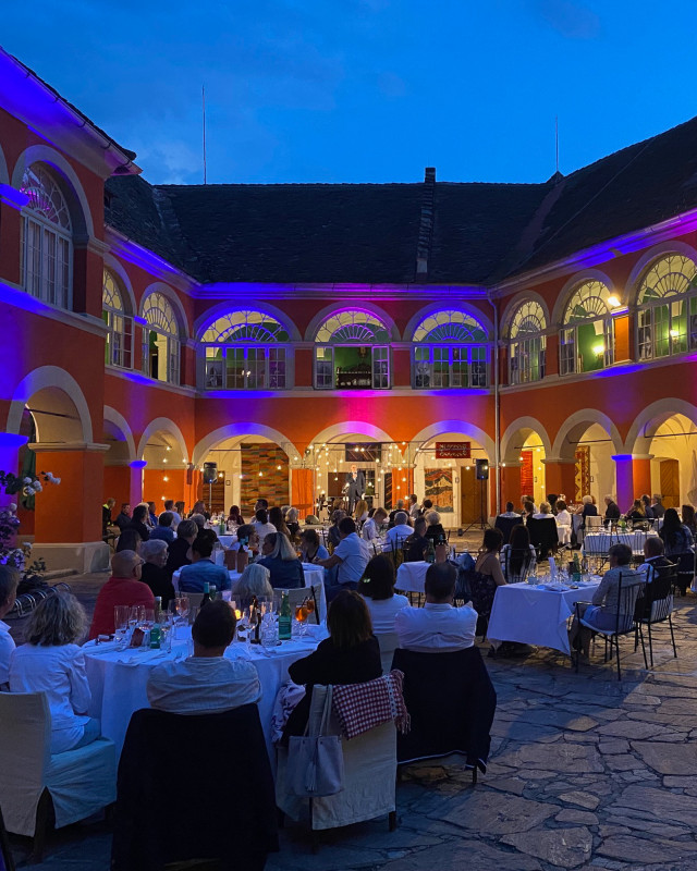 Lange Nacht der Kulinarik im Schloss Kornberg