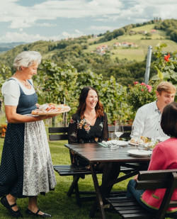 Foto Weingut & Buschenschank Pichler-Schober